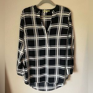 Gianni Bini Long Sleeve High-Lo Tunic Top